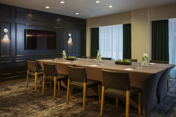 Staypineapple, un hotel icónico, The Loop image 22